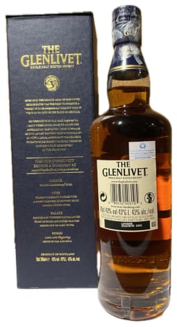 The Glenlivet 18 Year Old Single Malt Scotch Whisky thumbnail 2