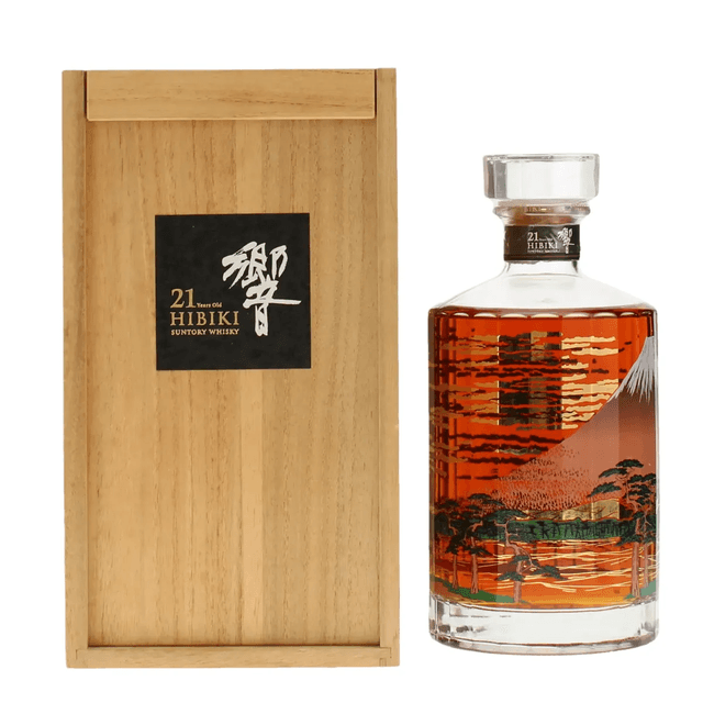 Hibiki 21 Year Old Mount Fuji 2013, wooden box